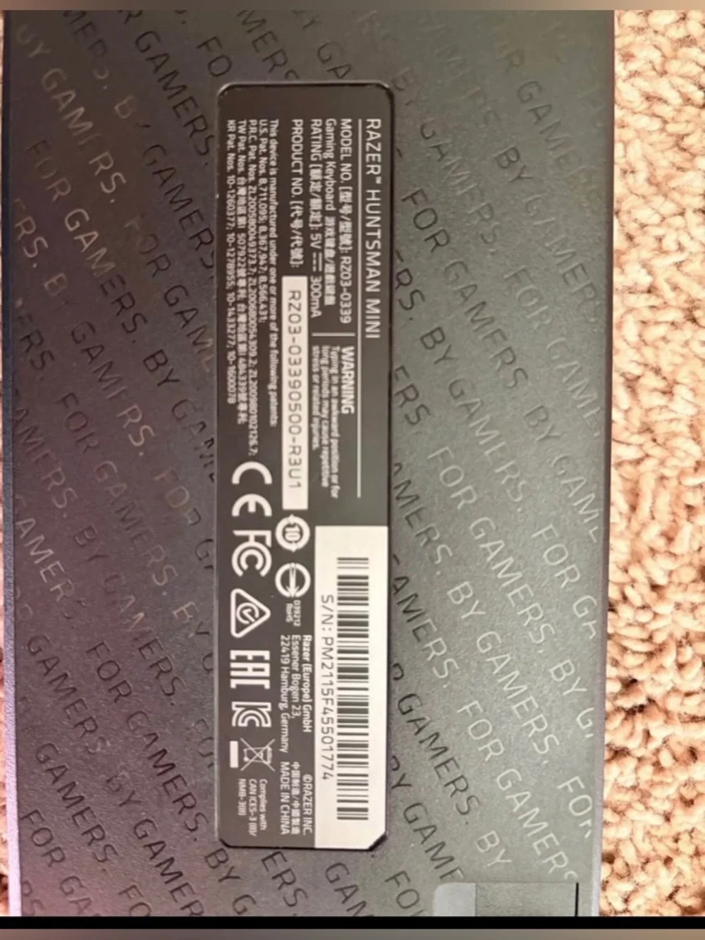 Razer Huntsman Mini Black Keyboard Packaging
